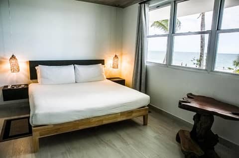Numero Uno Beach House — photo 6