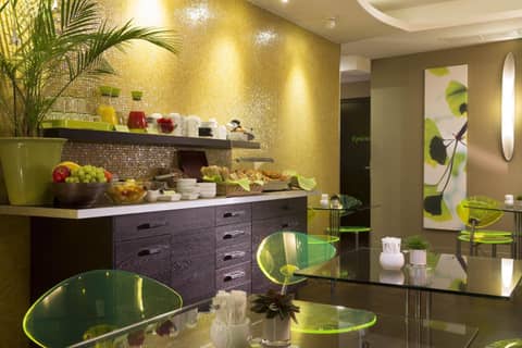 Hôtel Le Fabe — dining