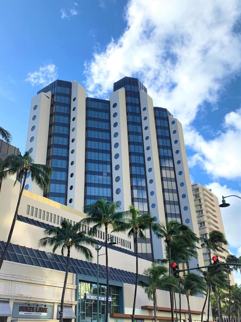 Hyatt Centric Waikiki Beach — building