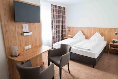 Standard Double Room — the supplier's photographs — photo 1