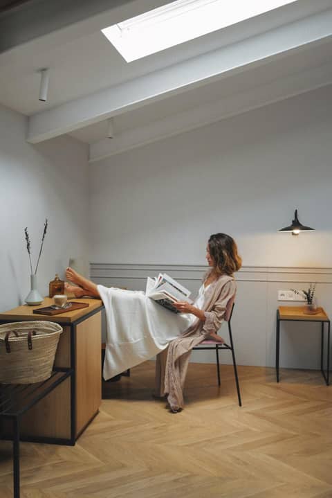 Room Mate Collection Helen Berger — human