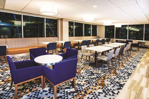 La Quinta Inn & Suites by Wyndham Chicago Downtown — photo 2