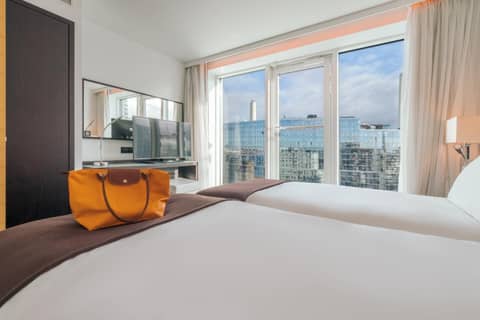 Pestana Chelsea Bridge Hotel & SPA — hotel room