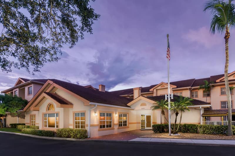 Residence Inn by Marriott West Palm Beach — building