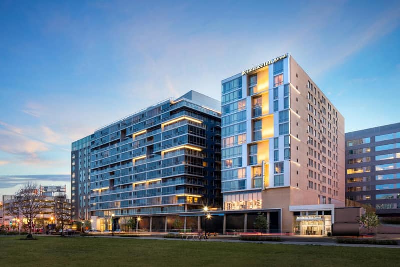 Residence Inn Washington Capitol Hill/Navy Yard — building