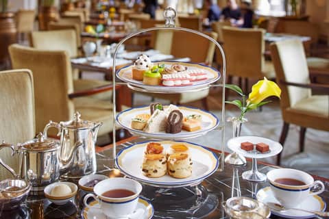 The Peninsula Hong Kong — breakfast buffet