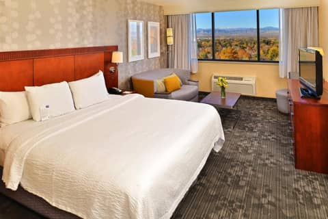 Courtyard by Marriott Denver Cherry Creek — photo 3