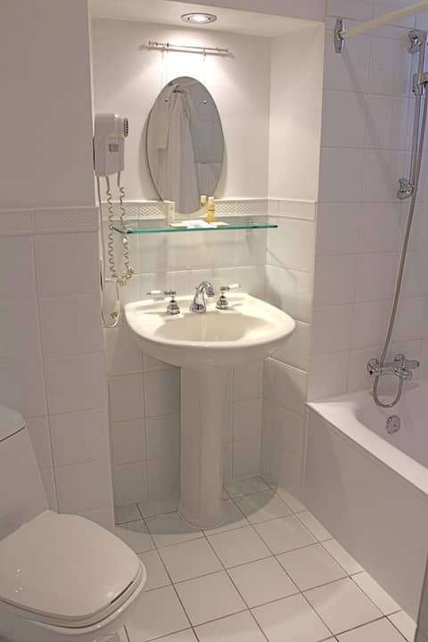 Hotel Charles-Alexandre - Par Aneyro — photo 5
