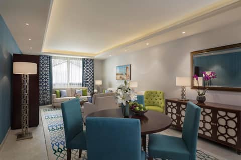 Al Najada Doha Hotel Apartments by Oaks — hotel room