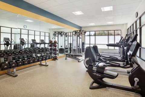 Embassy Suites by Hilton Denver International Airport — photo 2