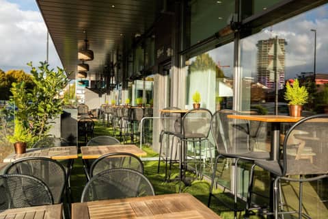 AC Hotel by Marriott Manchester Salford Quays — photo 6