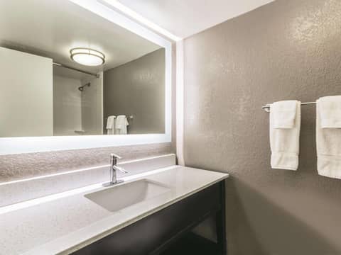 La Quinta by Wyndham Virginia Beach — photo 7