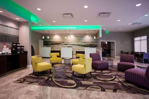La Quinta by Wyndham Virginia Beach — photo 8