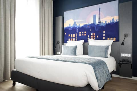 Hôtel Des Arts-Bastille — hotel room