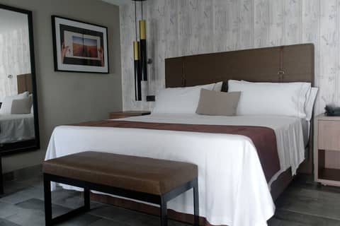Ronda Minerva — hotel room