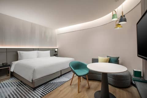 Holiday Inn Shanghai Nanjing Road by IHG — photo 8