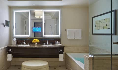 Four Seasons Hotel Las Vegas — photo 3
