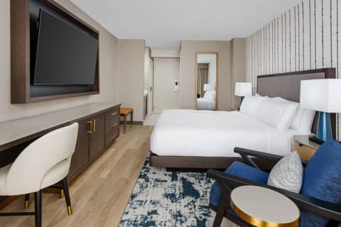 DoubleTree by Hilton Charlotte City Center — photo 9