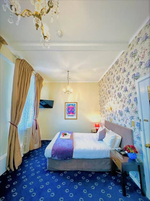The Esplanade Hotel — photo 8