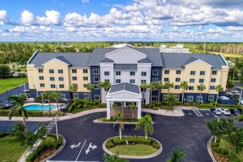 Fairfield Inn and Suites by Marriott Naples — photo 2