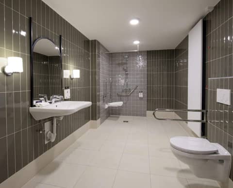DoubleTree By Hilton Brussels City — photo 9