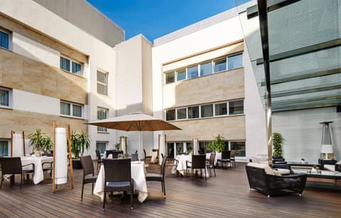 Sercotel Coliseo — balance & terrace