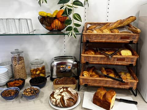 Hotel Viator - Gare de Lyon — dining