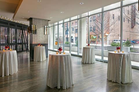 The Royal Sonesta Chicago River North — photo 9
