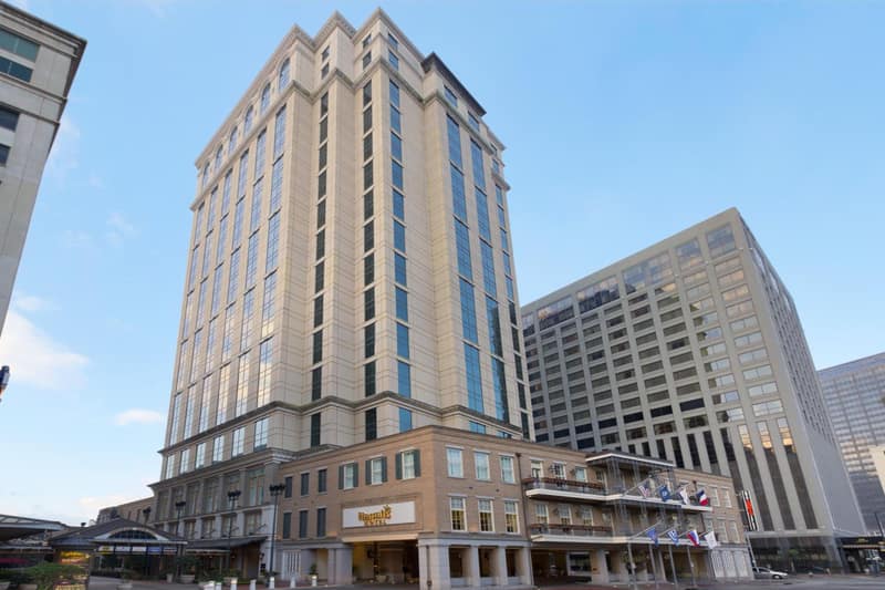 Harrah's New Orleans Hotel & Casino - A Caesars Rewards Destination — building