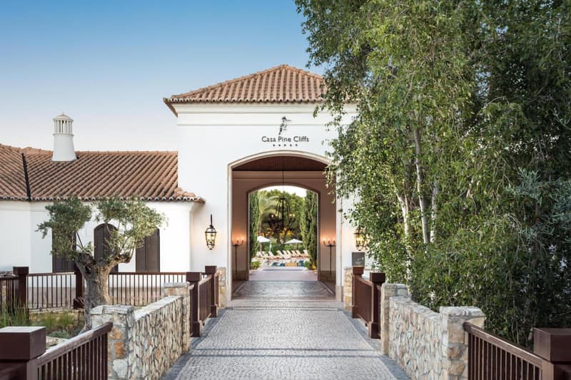 Pine Cliffs Residence, a Luxury Collection Resort, Algarve — building