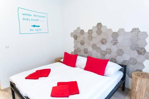 Gregory House — bedroom