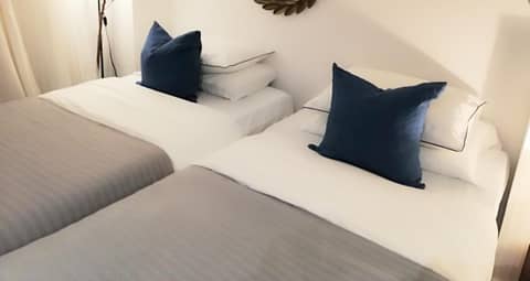 Stylish Downtown Toronto Residential Hotel — photo 6
