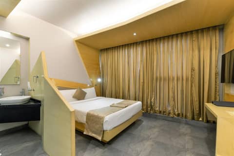 Dragonfly Hotel - The Art Hotel — photo 7