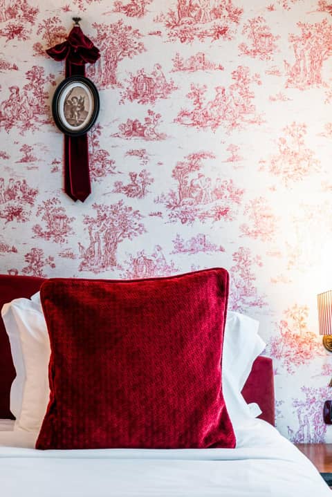 Maison Eugenie — bedroom