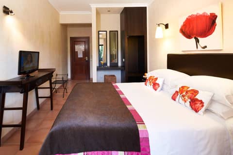 Hotel Parque das Laranjeiras — hotel room