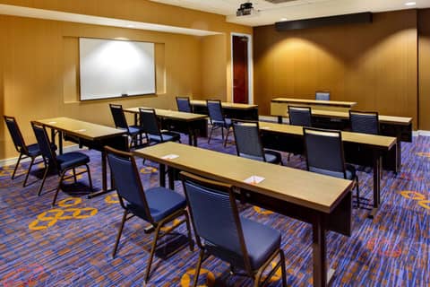 Courtyard by Marriott Atlanta Buckhead — photo 6