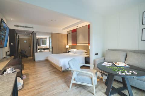 Hyatt Regency Hua Hin — hotel room