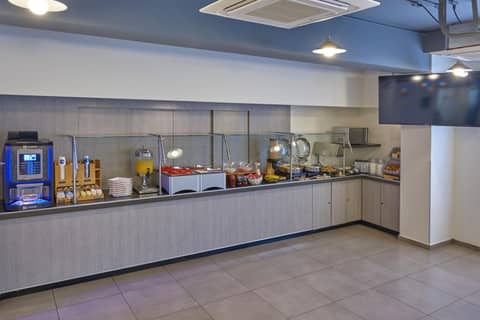 City Express Junior by Marriott Guadalajara Periferico Sur — photo 2