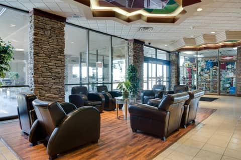 Days Inn by Wyndham Calgary South — photo 2