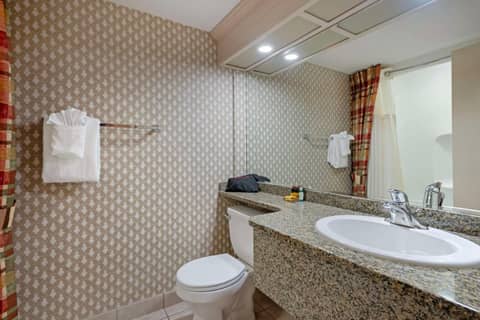 Best Western PLUS Port O'Call Hotel — photo 8
