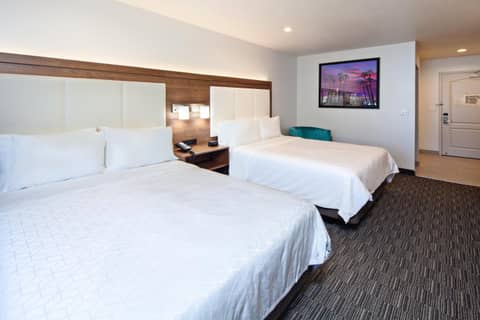 Holiday Inn Express Hollywood Walk of Fame by IHG — photo 3