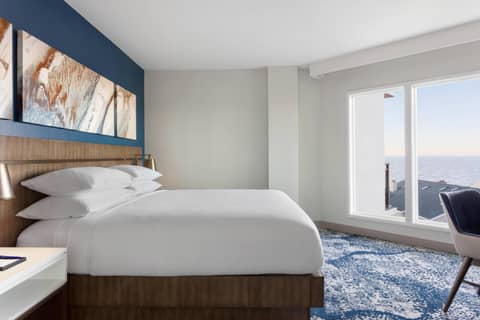 Delta Hotels by Marriott™ Virginia Beach Waterfront Suites — photo 5