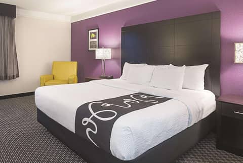 La Quinta by Wyndham Las Vegas Summerlin Tech — photo 8