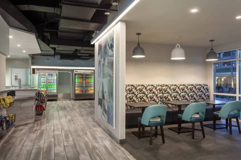 SpringHill Suites by Marriott Orlando Lake Buena Vista in Marriott Village — photo 9