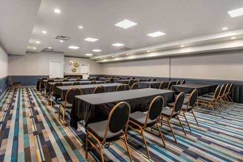 Best Western Denver East — photo 9