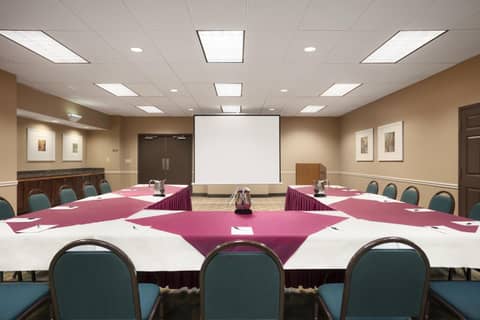 Country Inn & Suites by Radisson, Virginia Beach Oceanfront — photo 9