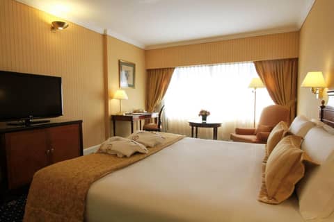 Emperador Hotel Buenos Aires — hotel room