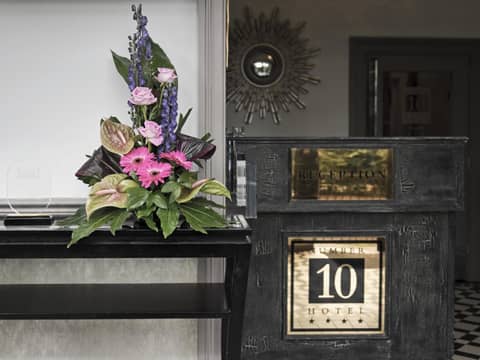 Number 10 Hotel — photo 6