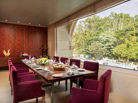 Grand Mercure Bengaluru at Gopalan Mall - An Accor Brand — dining