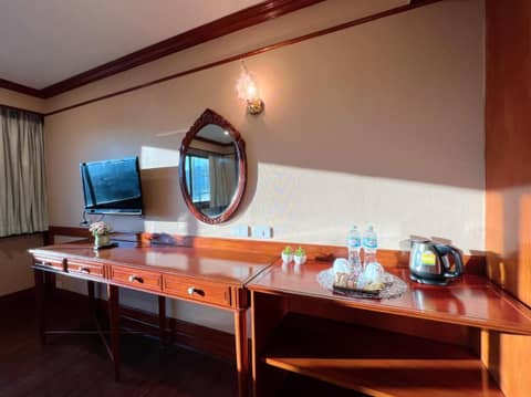 The Promenade Bangkok — hotel room